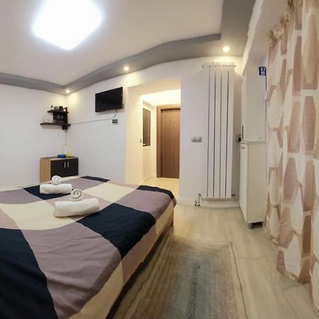 Domino Studio Lägenhet Sibiu Exteriör bild